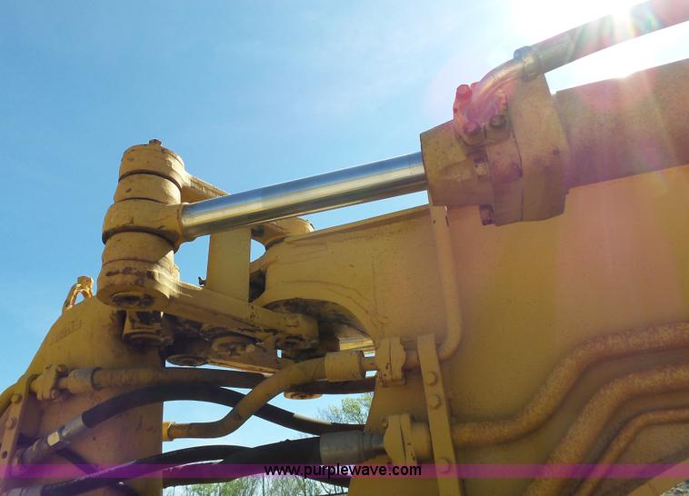 image for item J4988 1980 Caterpillar 613B elevating scraper