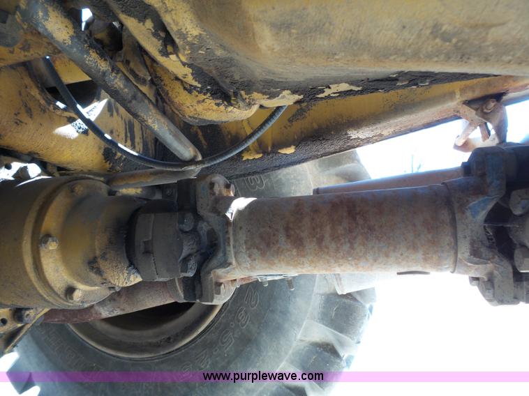 image for item J4988 1980 Caterpillar 613B elevating scraper