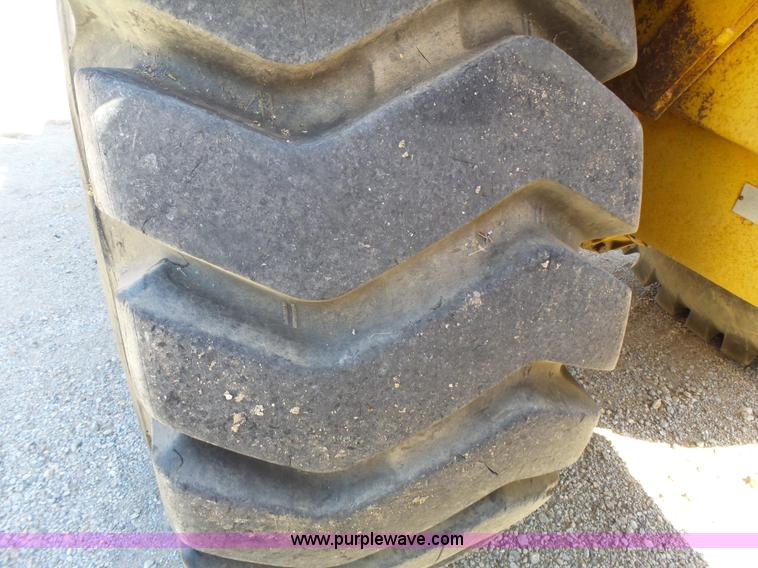 image for item J4988 1980 Caterpillar 613B elevating scraper