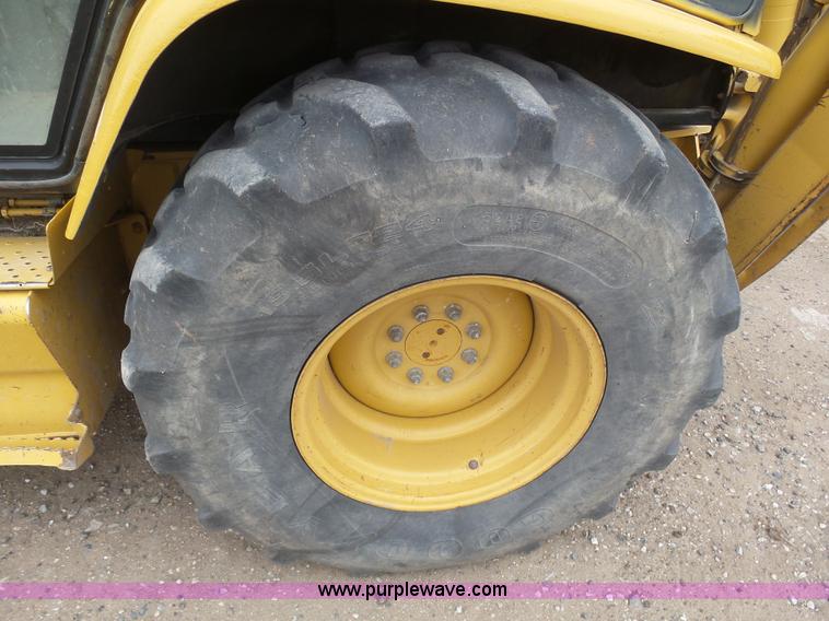 image for item J6126 2000 Caterpillar 416C backhoe