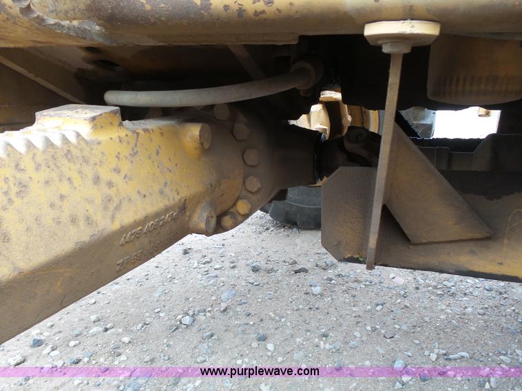 image for item J6126 2000 Caterpillar 416C backhoe