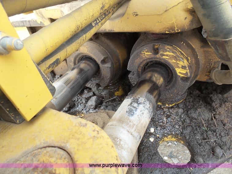 image for item J6126 2000 Caterpillar 416C backhoe