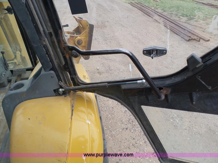 image for item J6126 2000 Caterpillar 416C backhoe