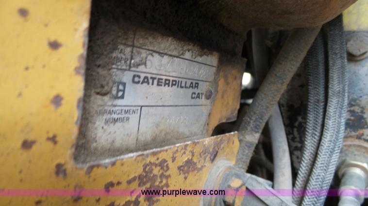 image for item J7263 1989 Peterbilt 357 mixer truck