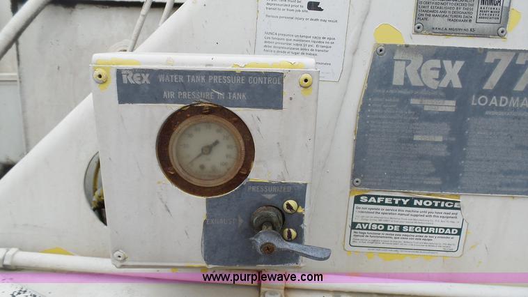 image for item J7263 1989 Peterbilt 357 mixer truck