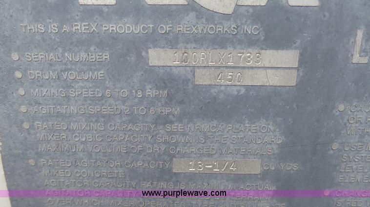 image for item J7263 1989 Peterbilt 357 mixer truck