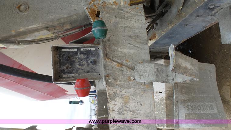 image for item J7264 1989 Peterbilt 357 mixer truck