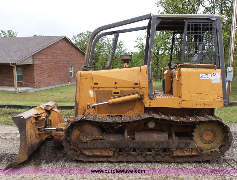 image for item J7514 2001 Case 850H dozer