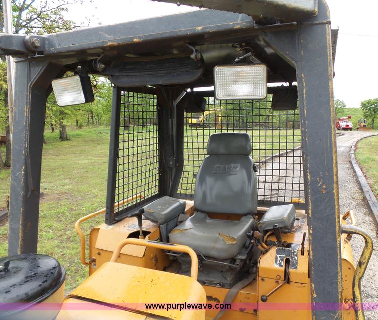 image for item J7514 2001 Case 850H dozer