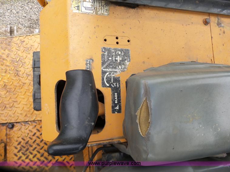 image for item J7514 2001 Case 850H dozer