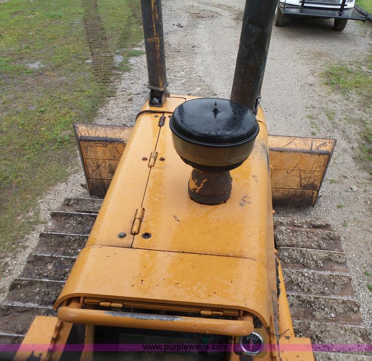 image for item J7514 2001 Case 850H dozer