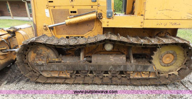 image for item J7514 2001 Case 850H dozer