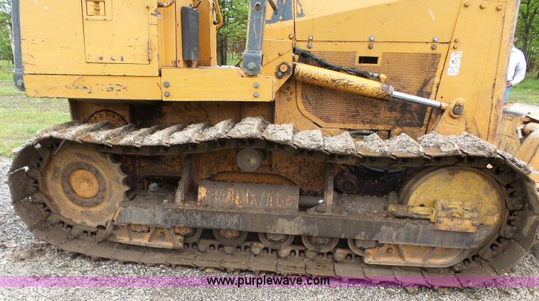 image for item J7514 2001 Case 850H dozer