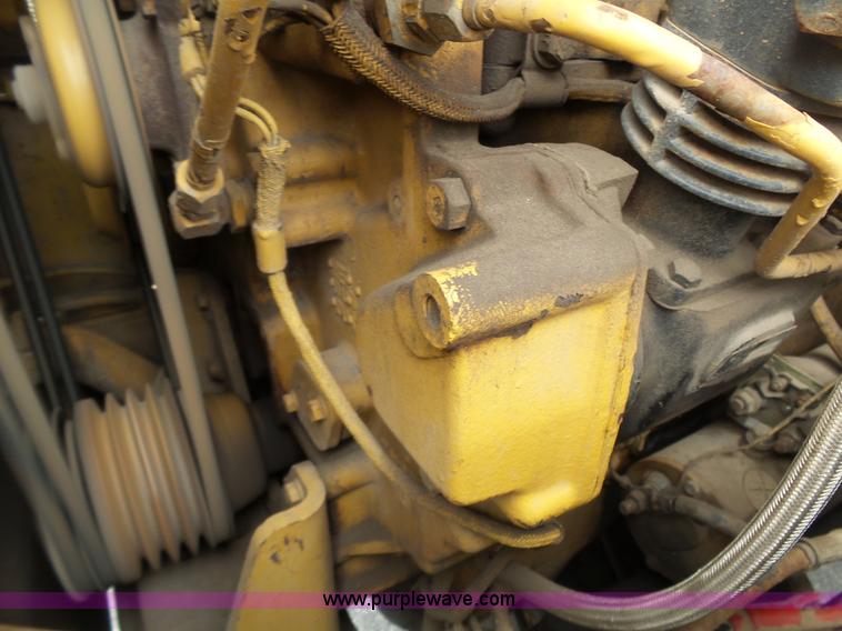 image for item K1338 1989 Caterpillar 916 wheel loader