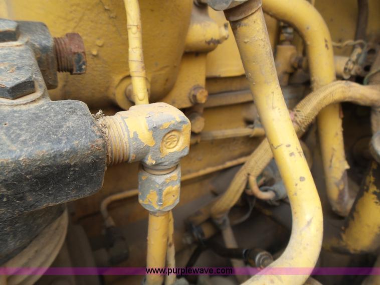 image for item K1338 1989 Caterpillar 916 wheel loader