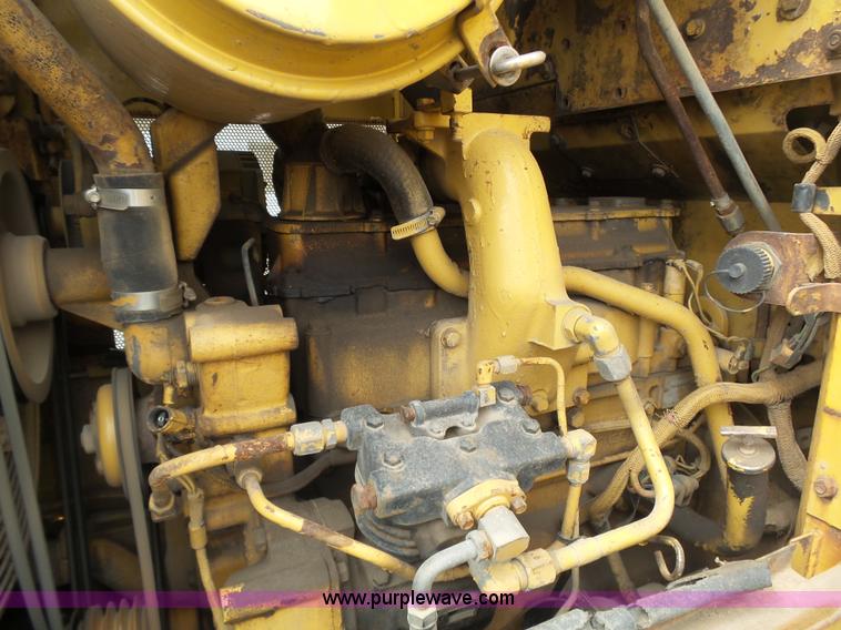 image for item K1338 1989 Caterpillar 916 wheel loader