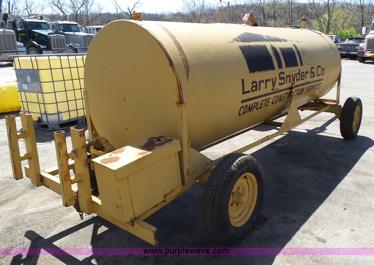 image for item K1345 Mobile fuel wagon