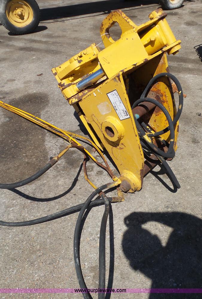 Wain Roy excavator bucket in Arnold, MO Item K1348 sold Purple Wave