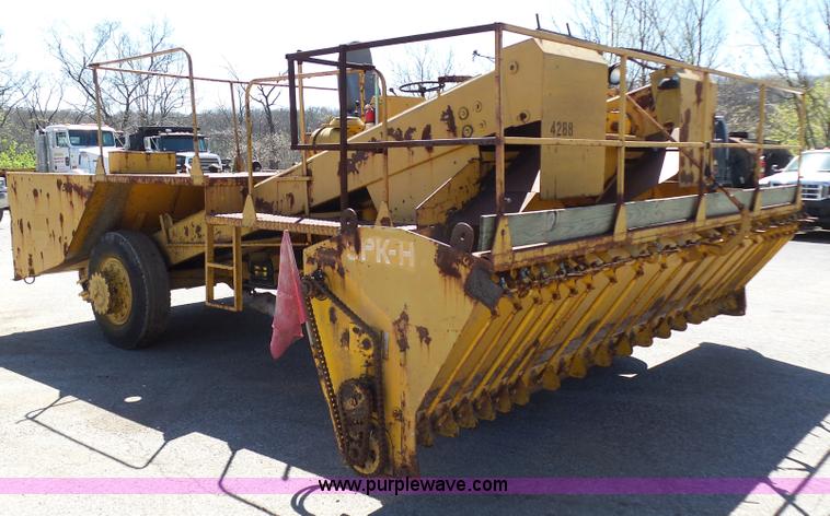 image for item K1350 SPK-H chip spreader