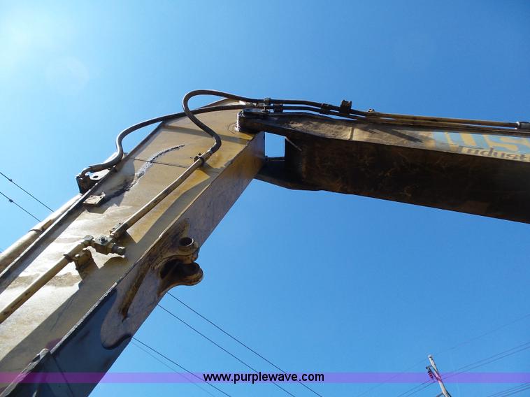image for item K1357 2002 Caterpillar 330B excavator