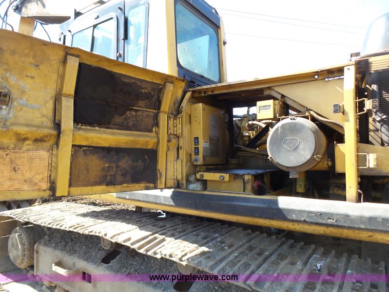 image for item K1357 2002 Caterpillar 330B excavator