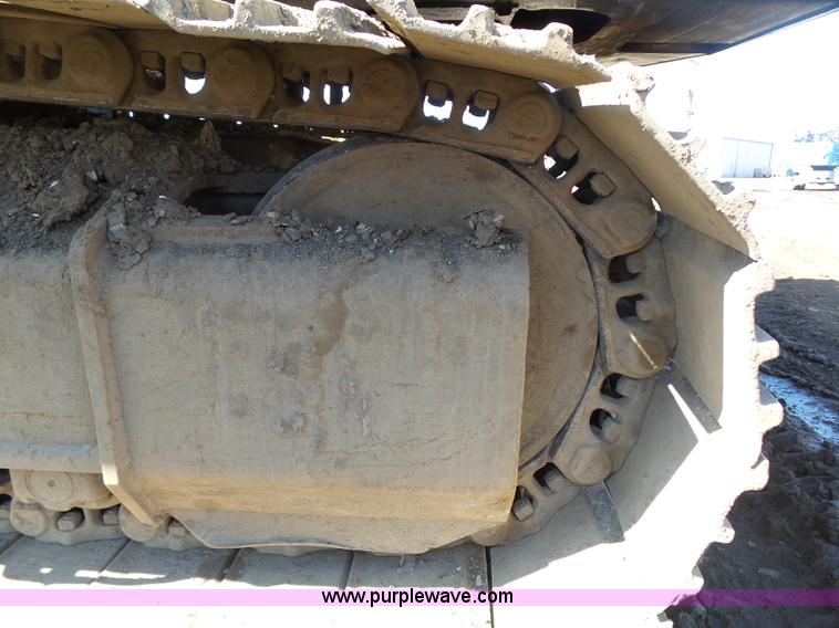 image for item K1357 2002 Caterpillar 330B excavator