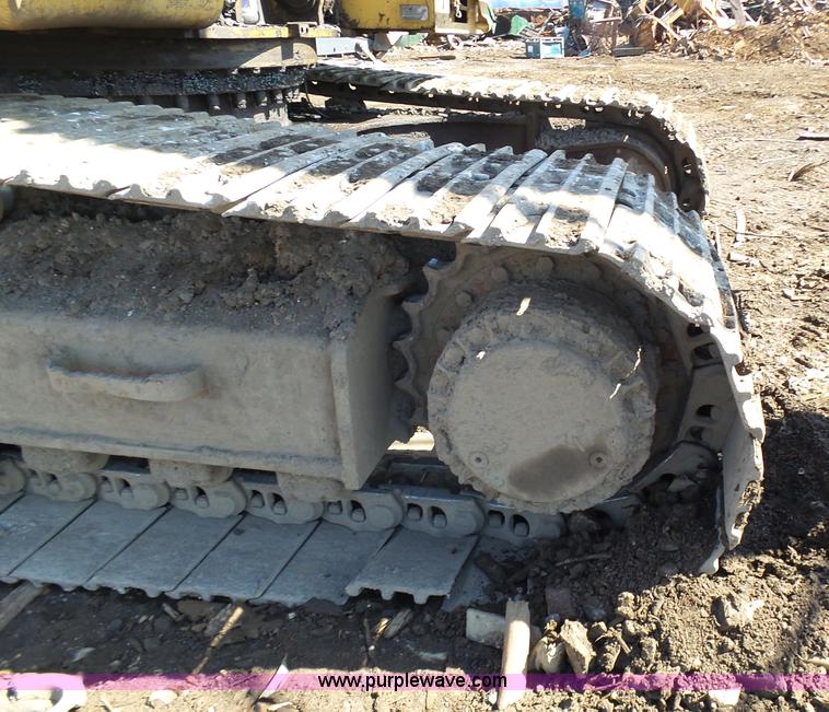 image for item K1357 2002 Caterpillar 330B excavator