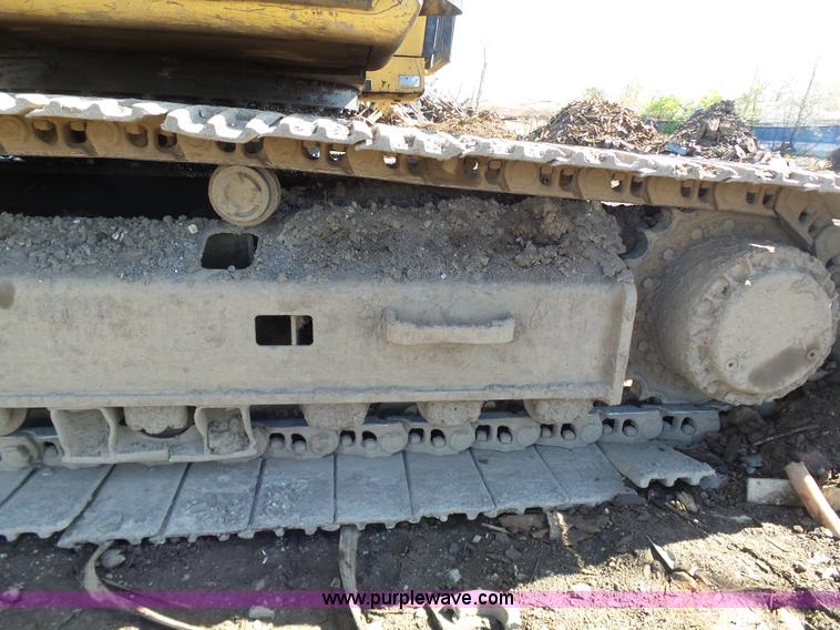 image for item K1357 2002 Caterpillar 330B excavator