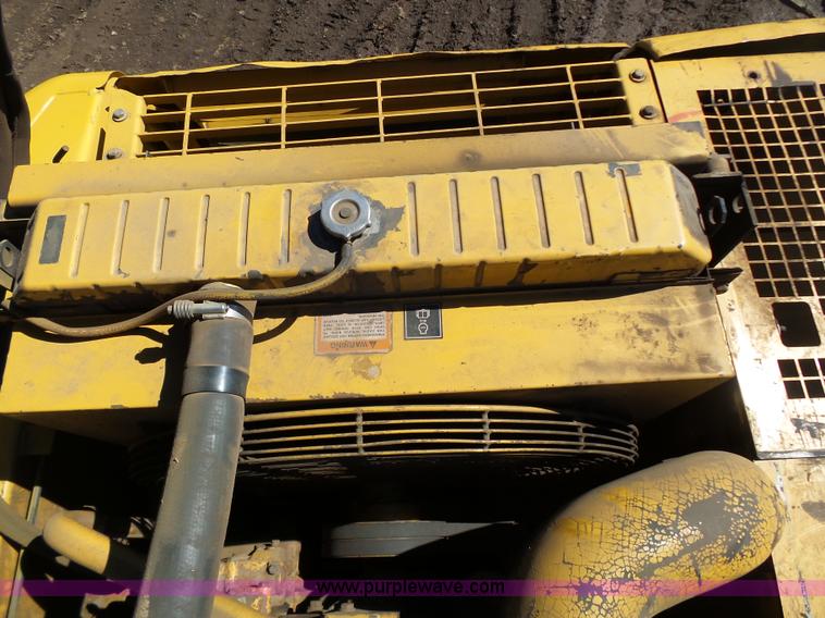 image for item K1357 2002 Caterpillar 330B excavator