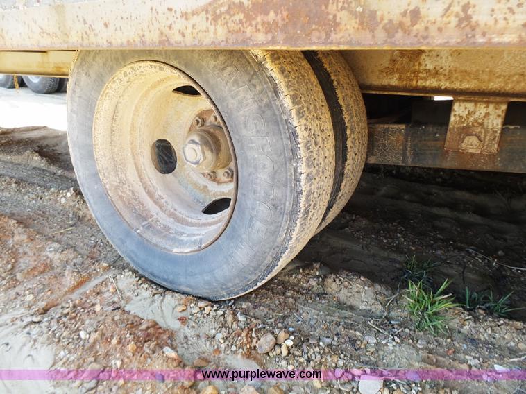 image for item K1367 1989 Interstate equipment trailer