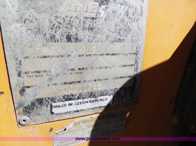 image for item K1370 2006 Case DV202 double drum compactor