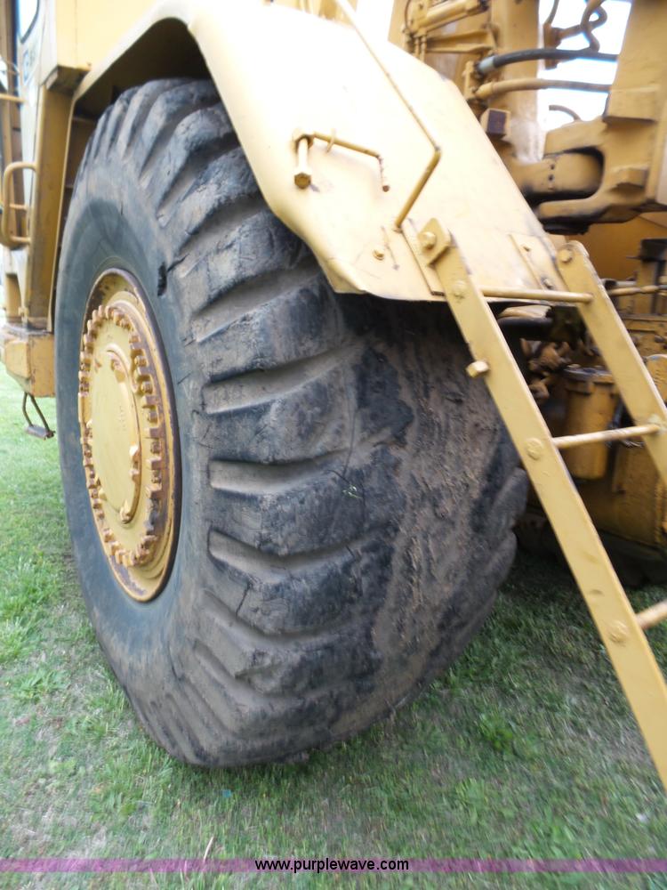 image for item K1383 Caterpillar 637 conventional scraper