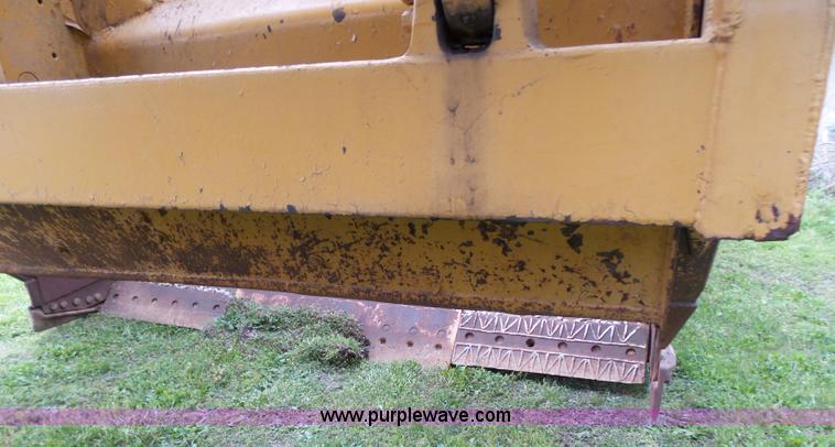 image for item K1383 Caterpillar 637 conventional scraper