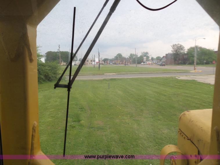 image for item K1383 Caterpillar 637 conventional scraper