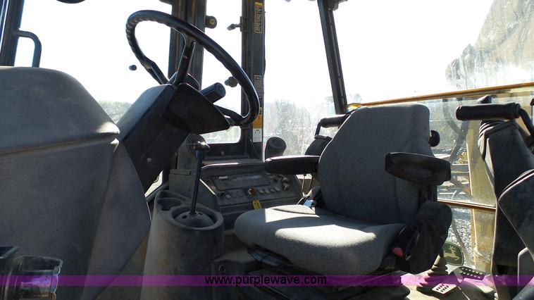 image for item K4200 2006 John Deere 310SG backhoe