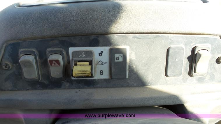 image for item K4200 2006 John Deere 310SG backhoe