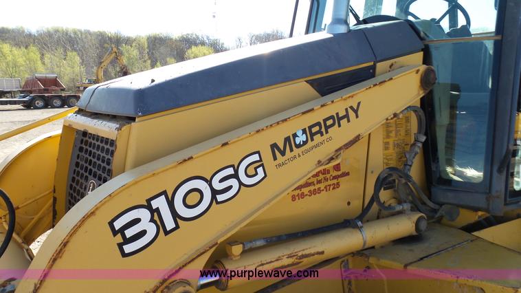 image for item K4200 2006 John Deere 310SG backhoe