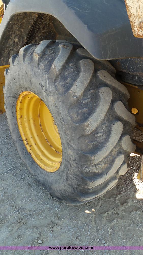 image for item K4200 2006 John Deere 310SG backhoe