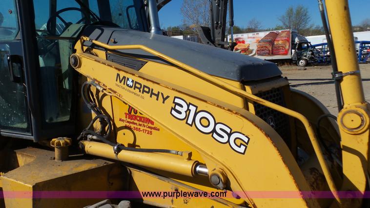 image for item K4200 2006 John Deere 310SG backhoe