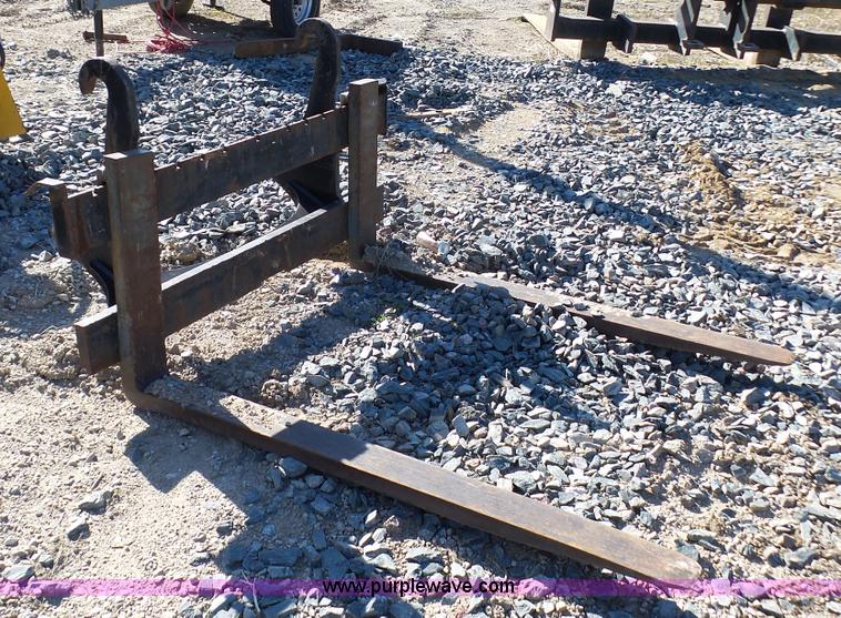 image for item K4200 2006 John Deere 310SG backhoe