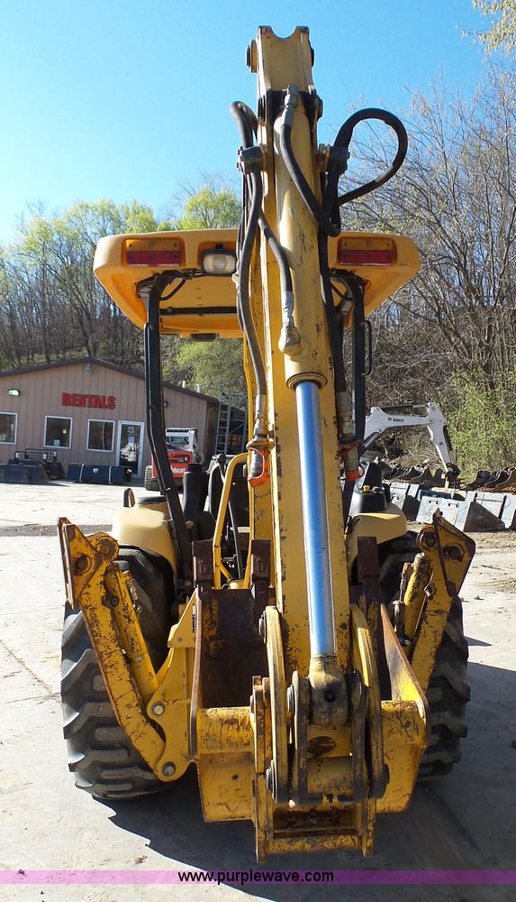 image for item K4207 2001 John Deere 110 backhoe