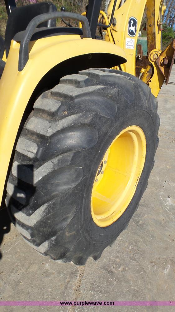 image for item K4207 2001 John Deere 110 backhoe