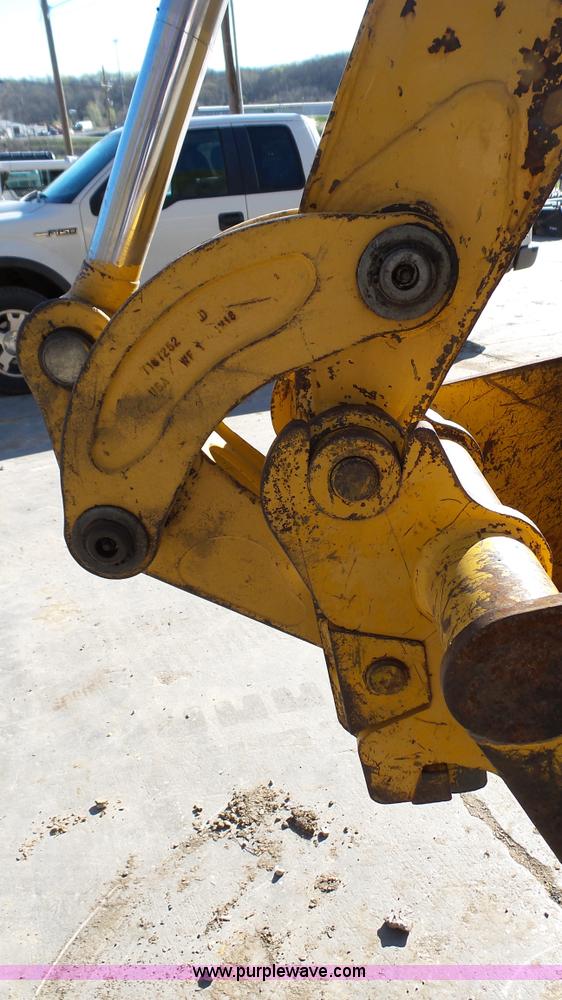 image for item K4207 2001 John Deere 110 backhoe