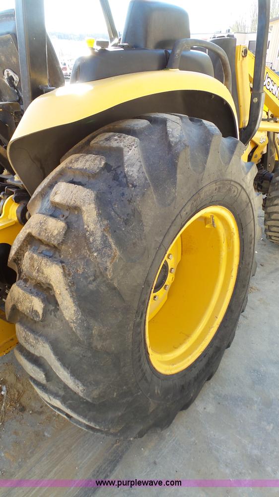 image for item K4207 2001 John Deere 110 backhoe