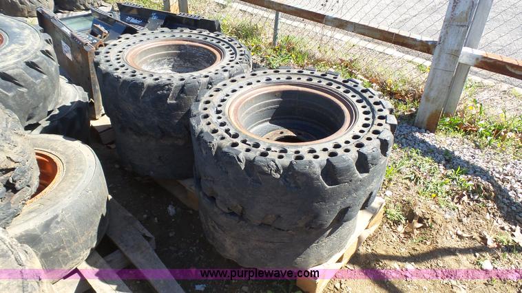 image for item K4222 (4) solid flex skid steer tires