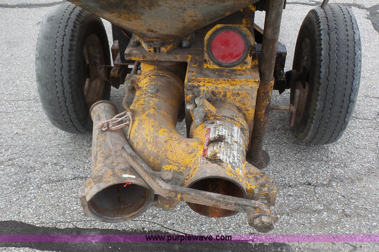 image for item K4499 Mayco C-30HD concrete pump