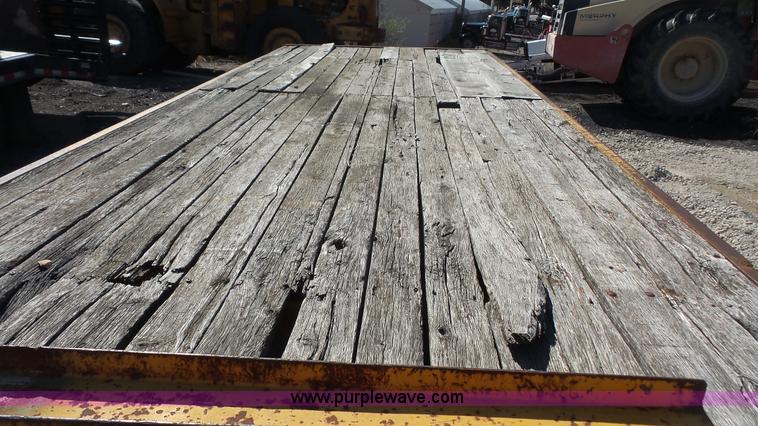 image for item K5111 1990 CZ Engineering C218KT equipment trailer