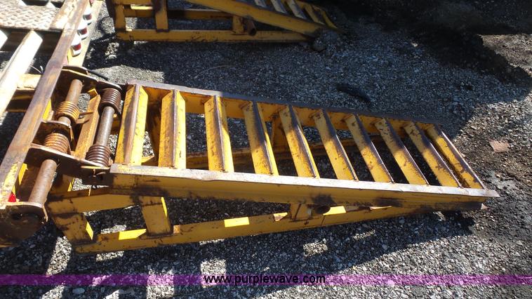 image for item K5111 1990 CZ Engineering C218KT equipment trailer