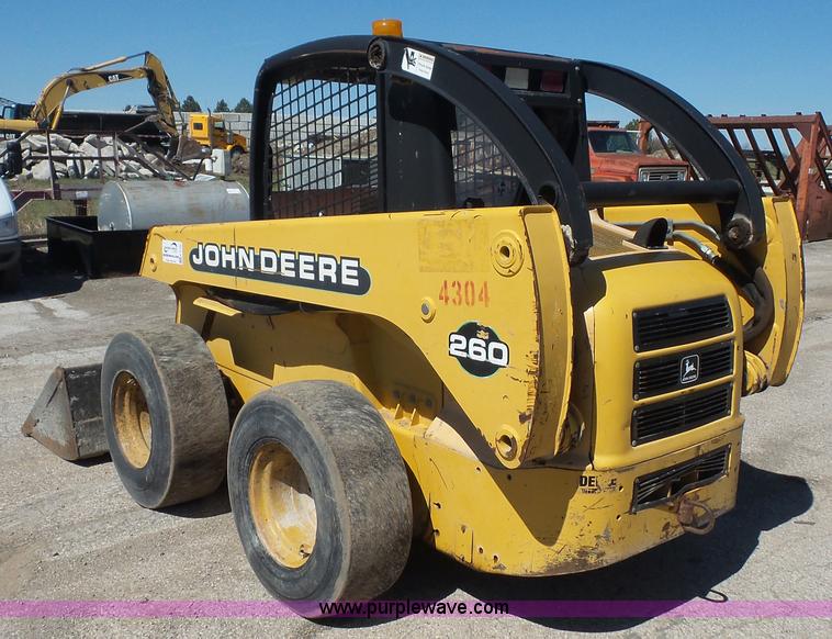 image for item K5142 2000 John Deere 260 skid steer