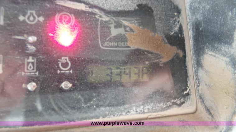 image for item K5142 2000 John Deere 260 skid steer